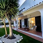 Villa Leonie